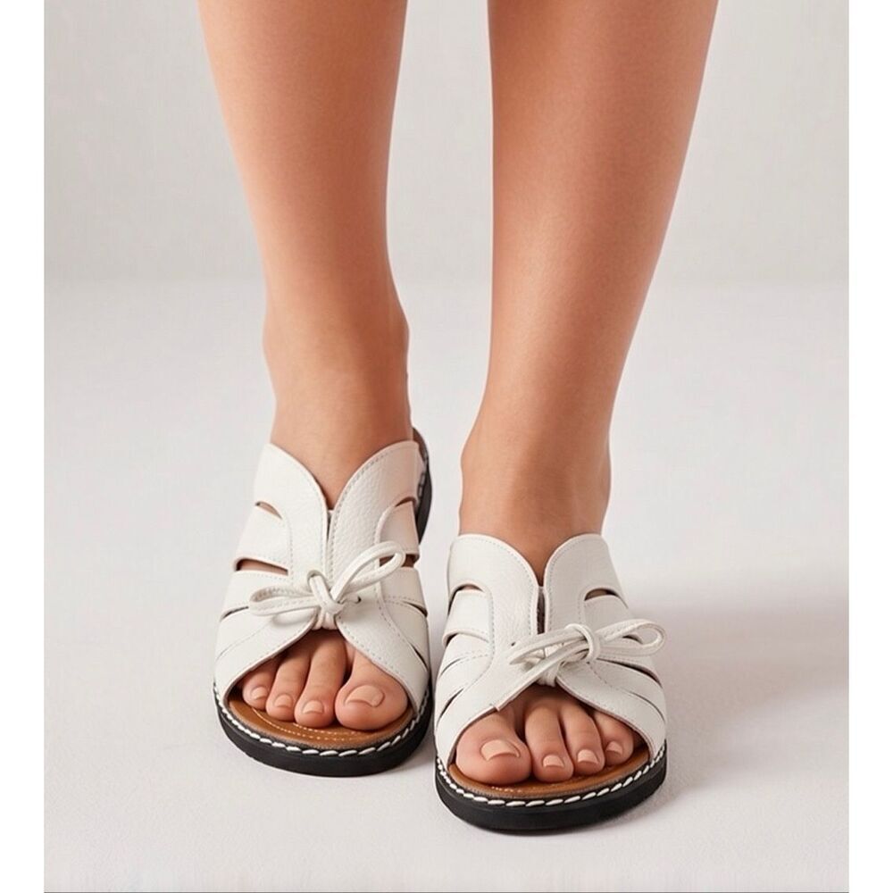 Faux leather white sandals size 7
